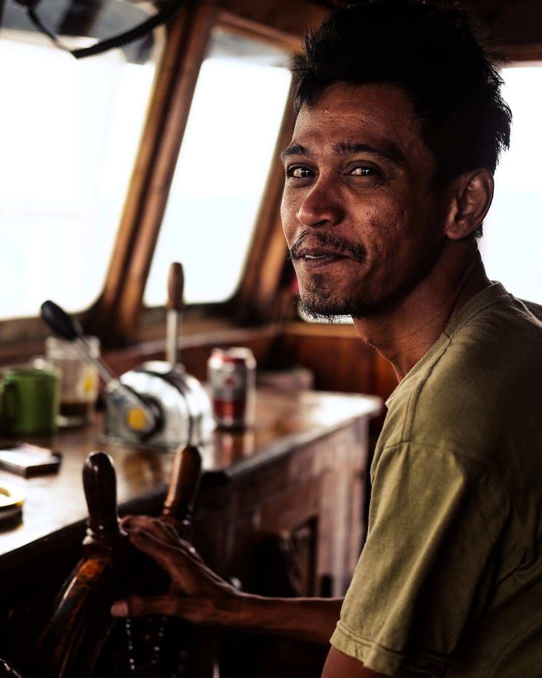 Dedy - Ratu Laut Captain